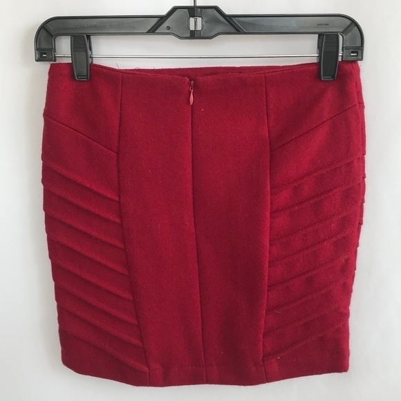*4/$20* Red Pleated Mini Skirt - Picture 2 of 7